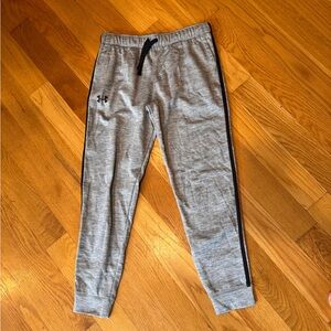 Under Armour Boys Size XL Heather Gray ColdGear Joggers
